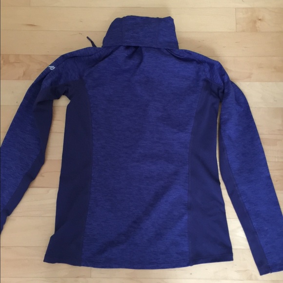 Eddie Bauer pullover - Picture 3 of 3