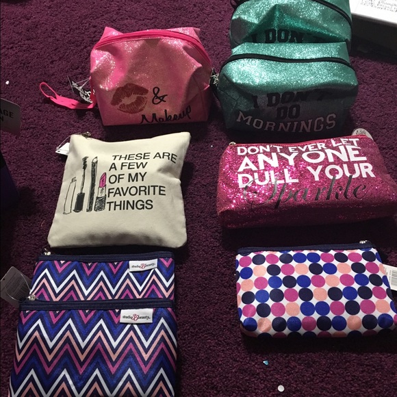 Makeup bags - Picture 1 of 1