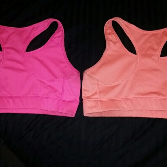 Nike sport bras - Picture 4 of 4