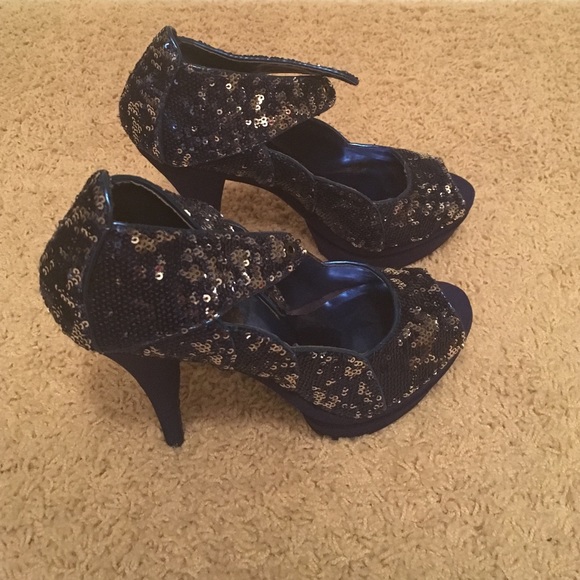 Blue platforms 4 inch heel - Picture 2 of 4