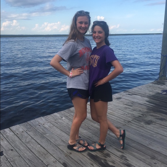 Meet your Posher, April - Picture 1 of 1