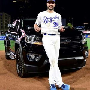 Meet your Posher, Lupe