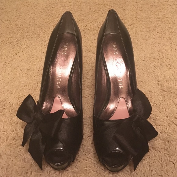 Size 8 black platforms barely worn - Picture 4 of 4