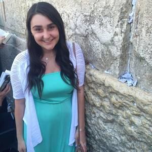 Meet your Posher, Courtney