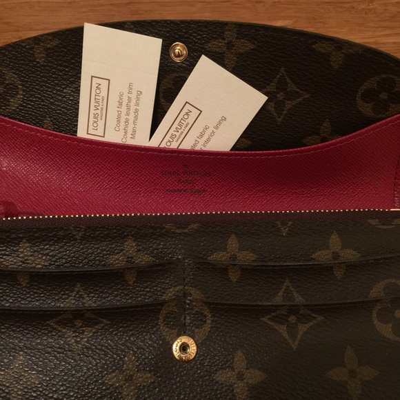 SOLD Louis Vuitton Wallet - Picture 2 of 4