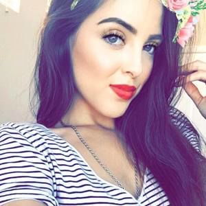 Meet your Posher, Jessenia