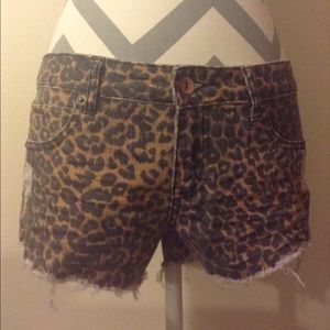 Billabong shorts! Size 7! Gently used!