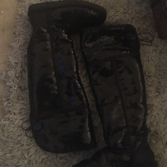 Sequin tall UGG Baileys