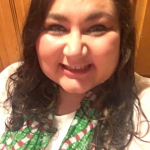 Meet your Posher, Marinella