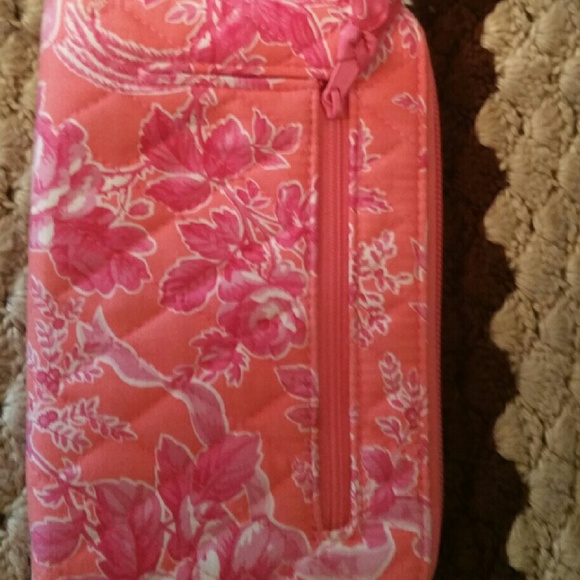 NEW! Vera Bradley Wallet