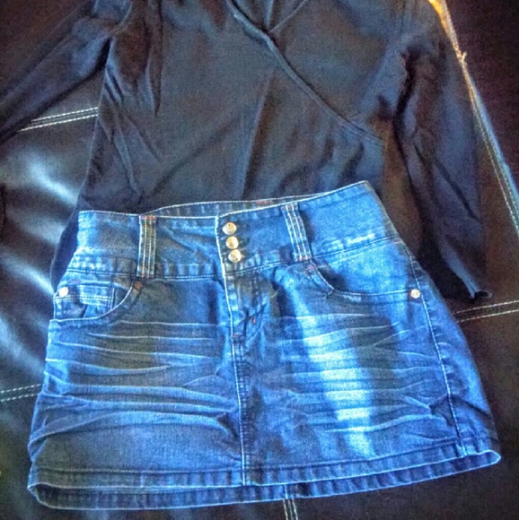 Lei Denim Mini Skirt