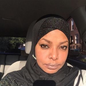 Meet your Posher, Naomi