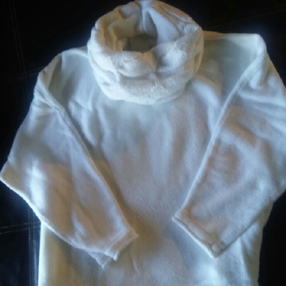 Ladies Sweater
