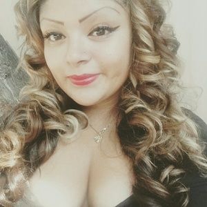 Meet your Posher, Lily