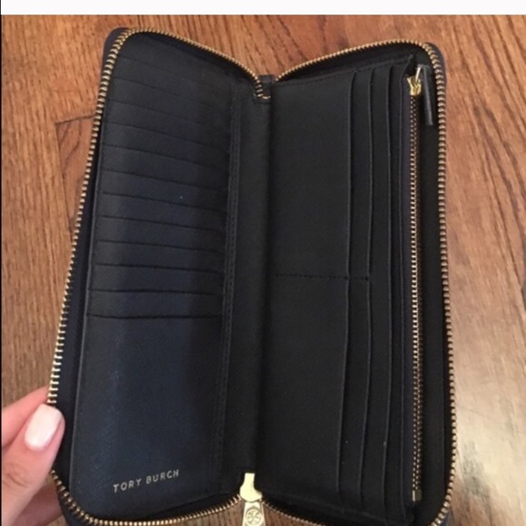 Wallet - Picture 3 of 3