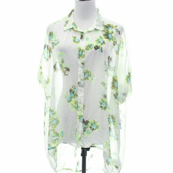 Jessica Simpson sheer floral top