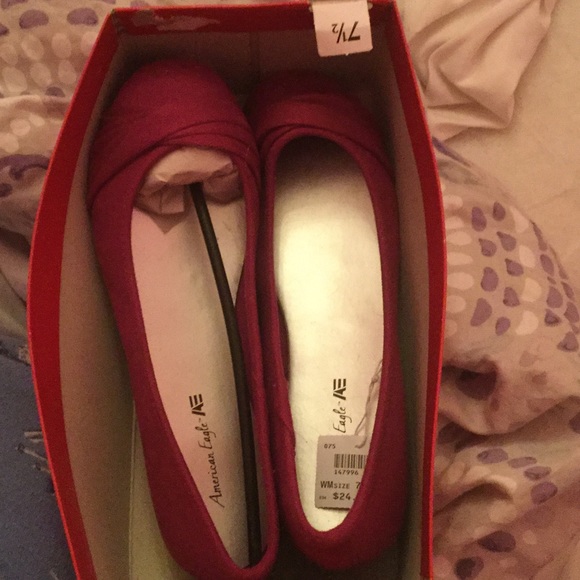 Shoes (purple flats)