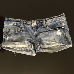 AE Distressed Low Rise Shorts