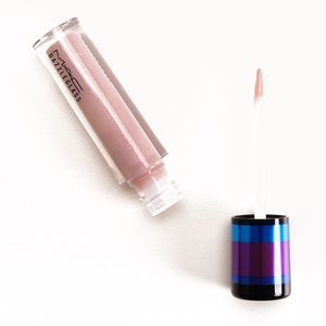 MAC DAZZLEGLASS  dressed to dazzle