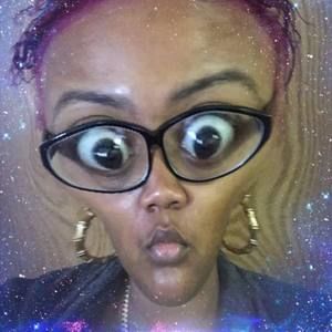 Meet your Posher, Olivia s