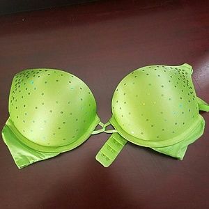 Victoria Secret Bra's
