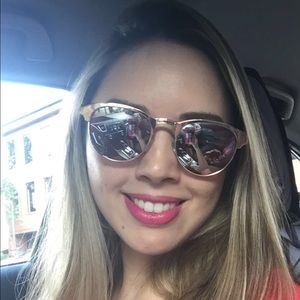 Meet your Posher, Vanessa