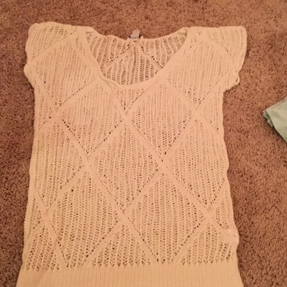 Knitted  tee-shirt from old navy (see-through)