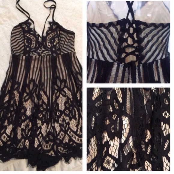 ️Black and Nude Lace Lace Up Back Romper - Picture 4 of 4