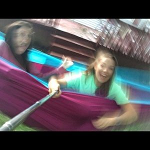 Meet your Posher, Taylor