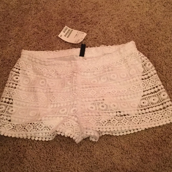 lacy white shorts from H&M (not see through)