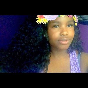 Meet your Posher, Mya