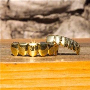 14K Gold Plated Top & Bottom Row Grillz