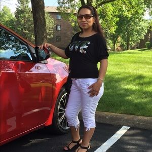 Meet your Posher, Zoila