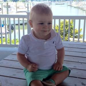 Meet your Posher, Caitlin