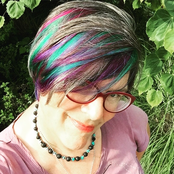 Meet your Posher, Beth