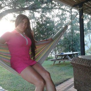 Meet your Posher, Yvth