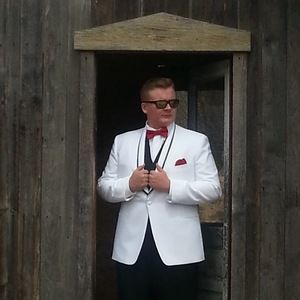 Meet your Posher, Corey