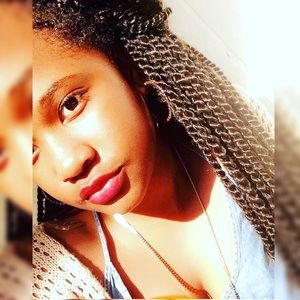 Meet your Posher, Tyra