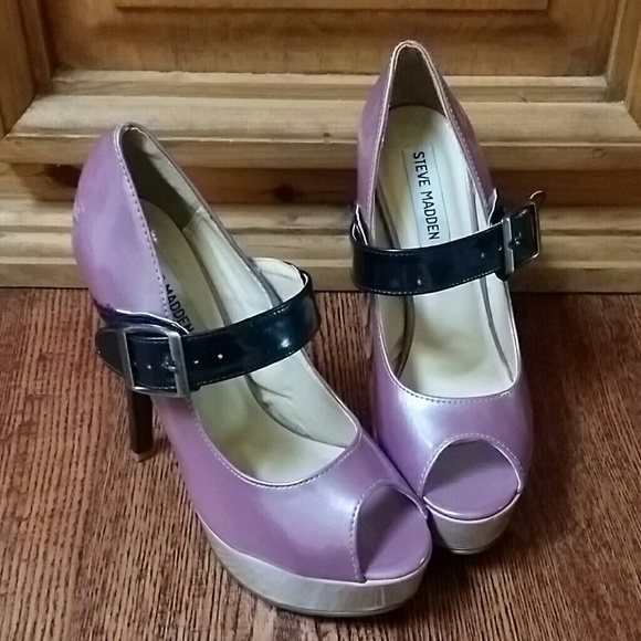 STEVE MADDEN PUMPS