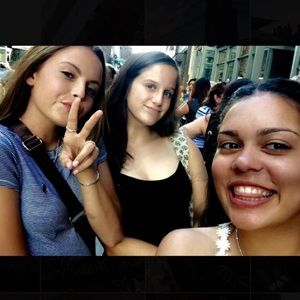 Meet your Posher, Ava