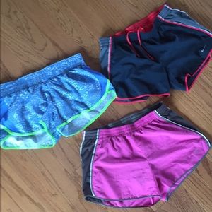 Brand new nike shorts size medium!