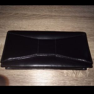 ✨ Bundle: Kate spade clutch and necklace!!!