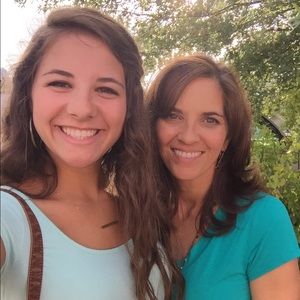 Meet your Posher, Alli