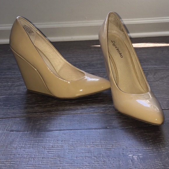 Zigisoho size 8  . Not true to size - more 8.5