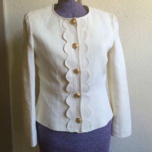 Sold! Vintage Linen Valentino❣