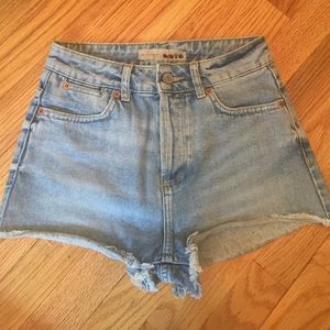 High waisted cutoff denim shorts