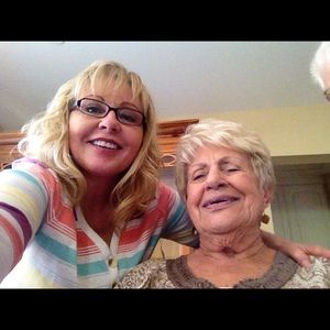 Meet your Posher, Gail