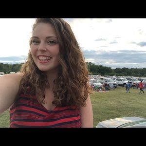 Meet your Posher, Jenna