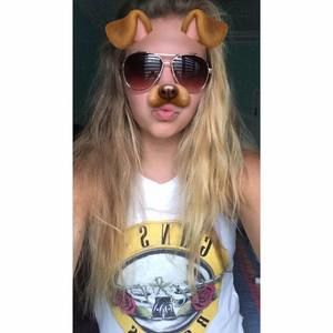 Meet your Posher, Mikayla