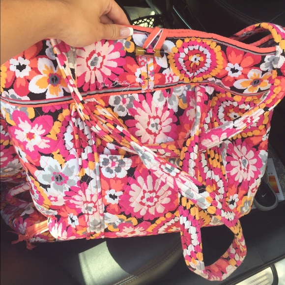 Vera Tote Pixie Blooms